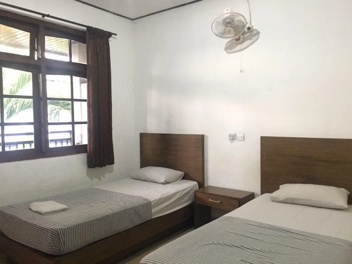 Ronta Bungalows Kuta  Guest house